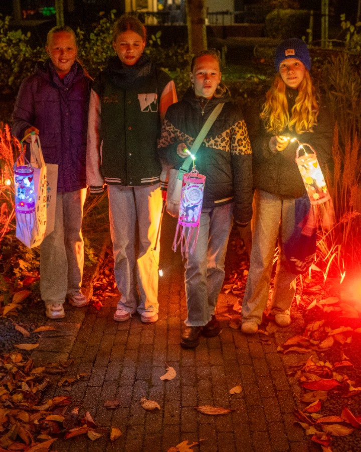 Bij de deuren langs met de Sint Maarten liederen