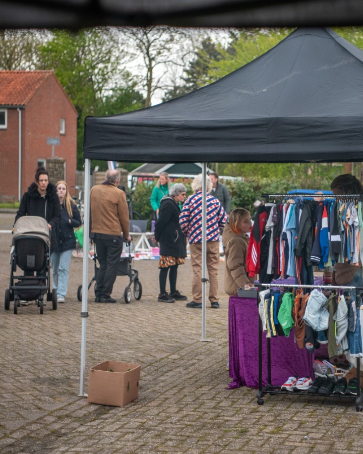 Geslaagde Koningsdag in Ternaard